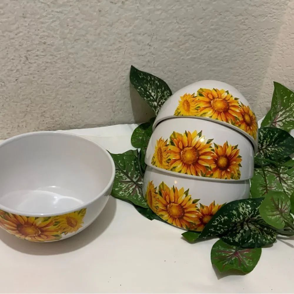 Royal Norfolk Bowls Soup Cereal Sunflower Pattern 5.5 Inch Diameter Set Of 4 A14